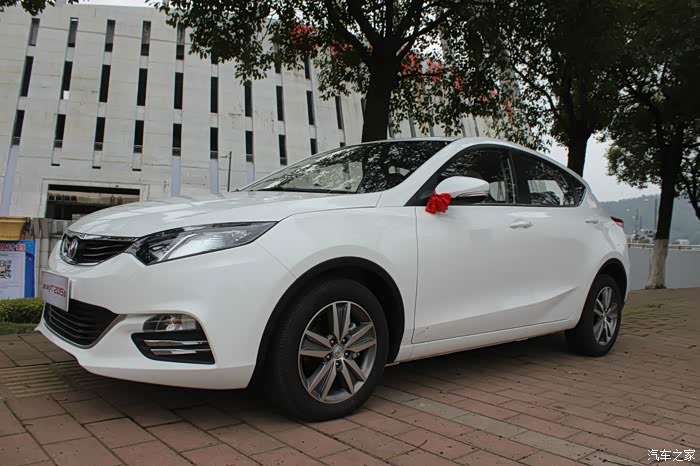 白小白提车啦小逸我的最爱求认证求射精