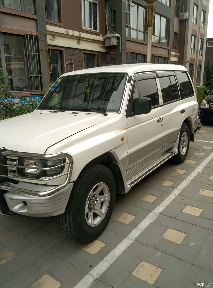 猎豹黑金刚2.2两驱