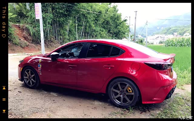 求昂克赛拉加装大尾翼的图