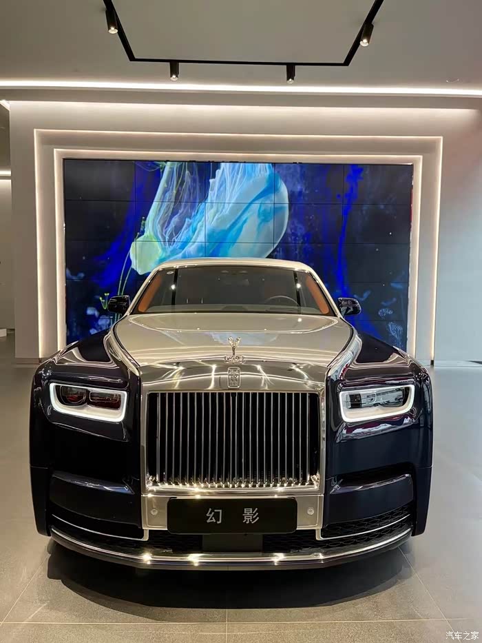 劳斯莱斯幻影加长双色现车