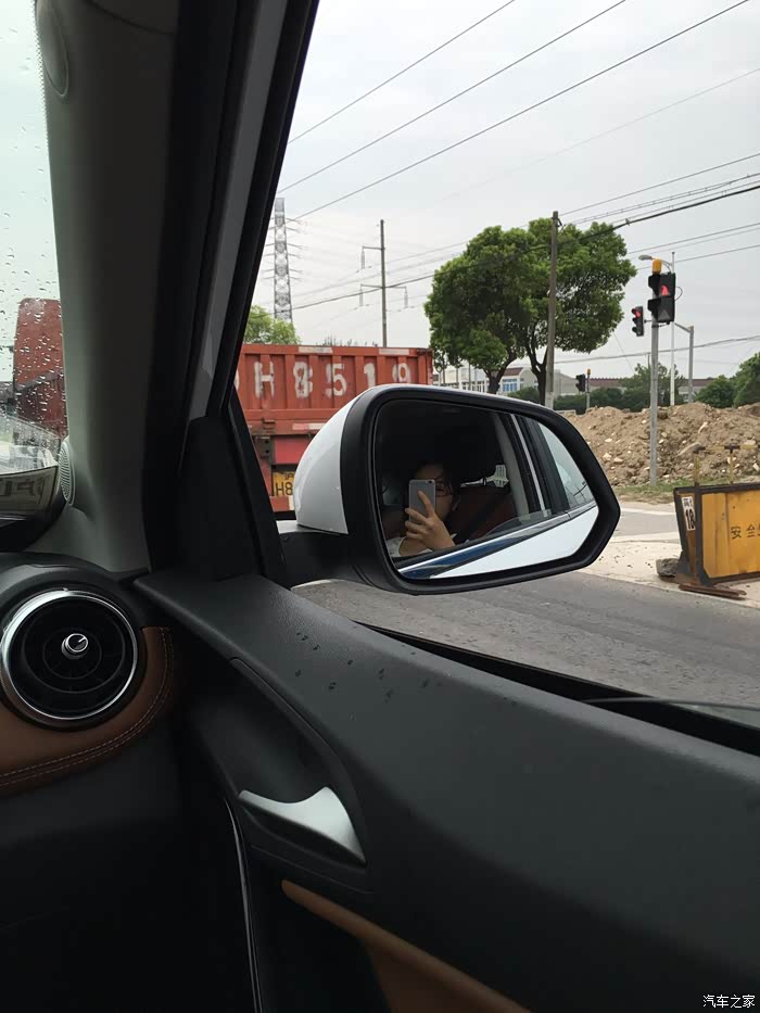 0 | 回复: 0 锐腾论坛 带上车与爱同行 他开车