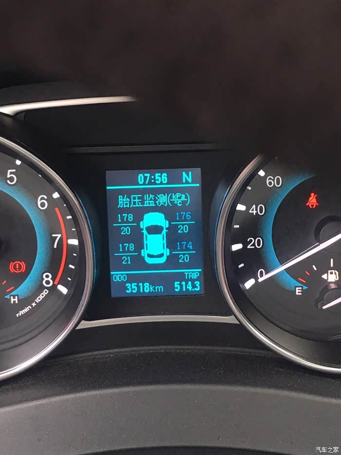 h1报警显示胎压过低,咋整?还能开不?