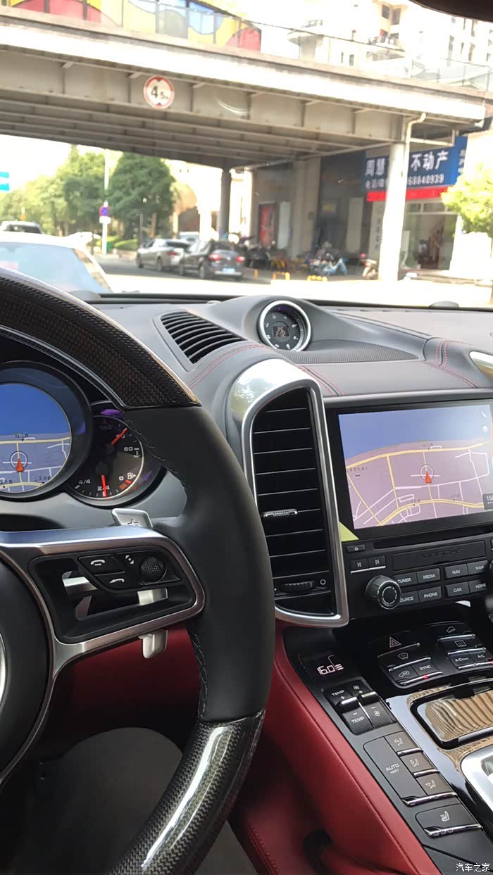 全黑内红碳纤维卡宴提车作业