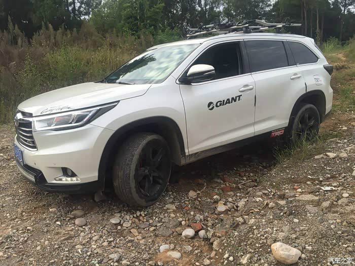 甩一套15汉兰达全车升高4公分加强弹簧