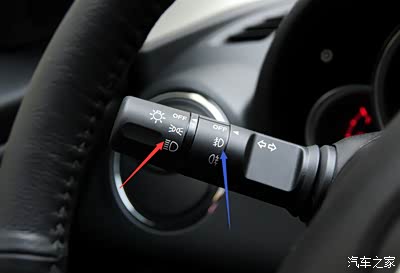 马六瑞翼大灯怎么开?别问我为什么问这么傻的问题!