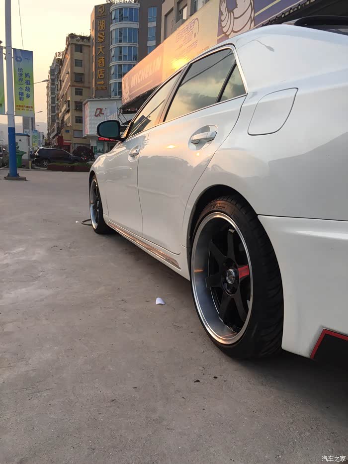 锐志再换经典te37大抛边19寸轮毂