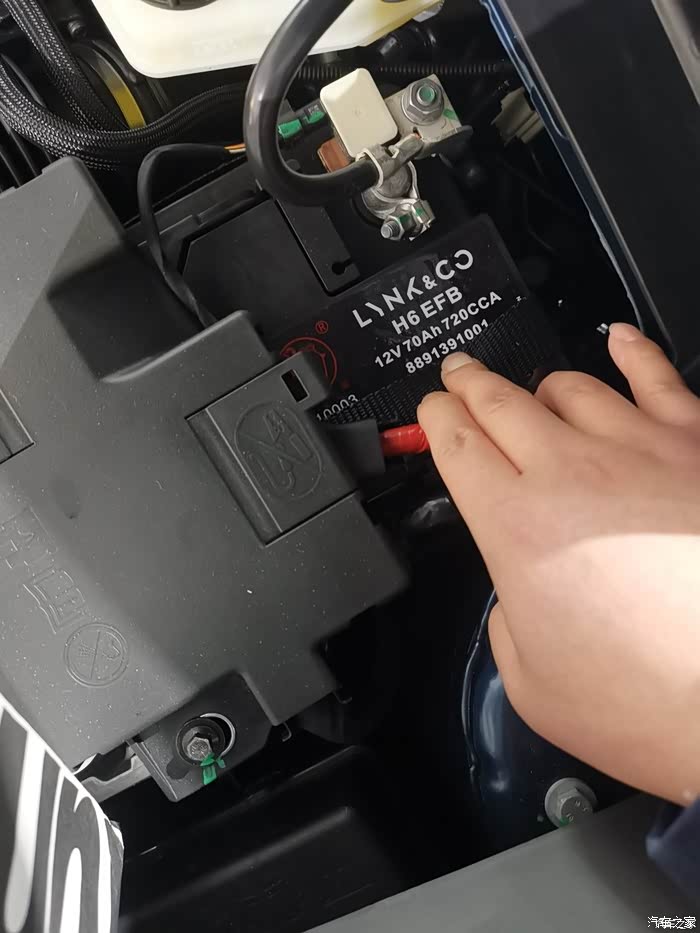 领克01的agm电池能不能换成efb电池