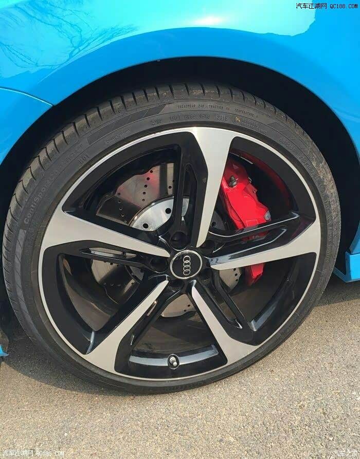 问一下大家奥迪a6顶配运动款换刀锋轮毂好看吗求图紧急