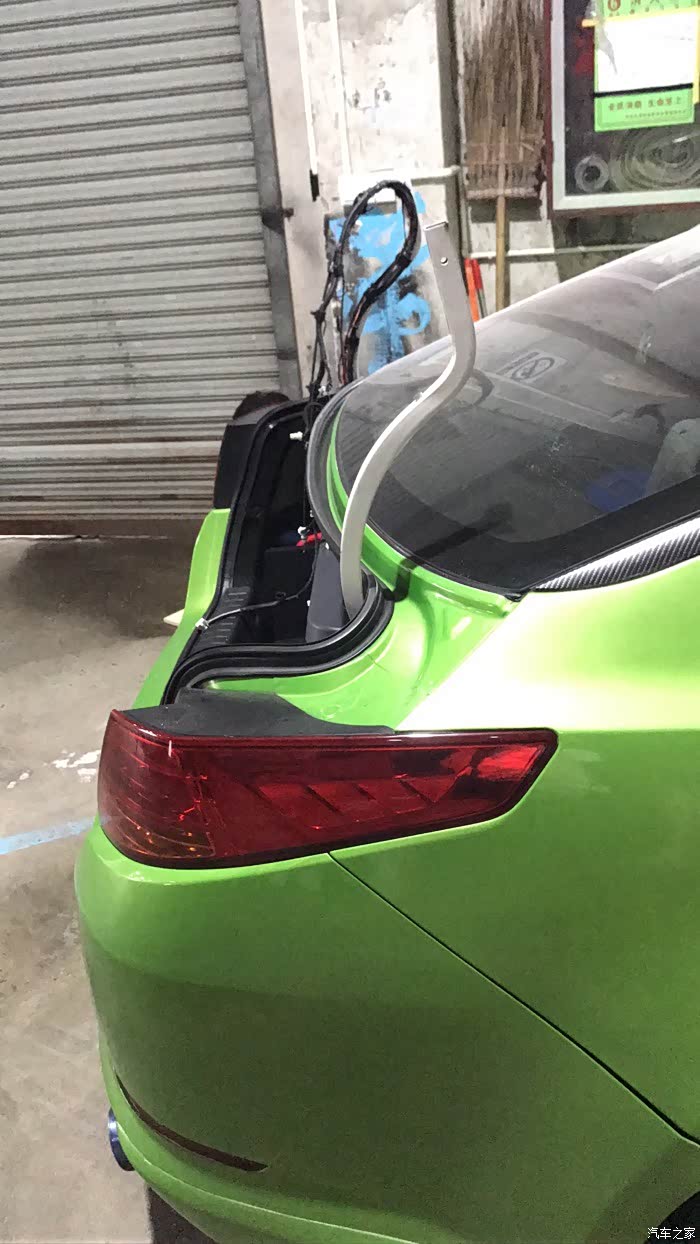 全球首款cla自动升降尾翼