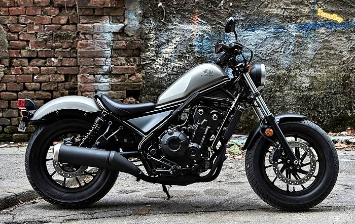 秀车2017款hondarebel300rebel500轻型巡航车