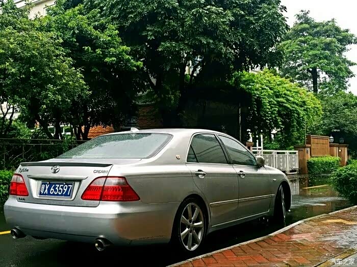 收皇冠184轮毂一套