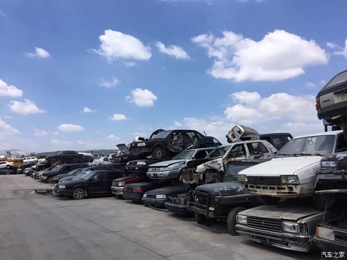 今天拆车厂一日游