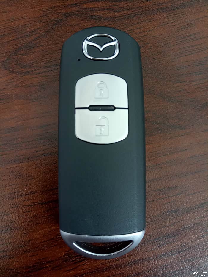 钥匙认证,细长,不够大气