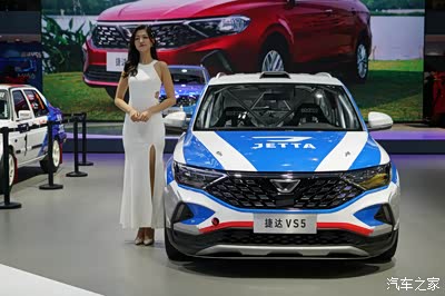 今年最大的亮点是电动车比往年多,高科技含量高!