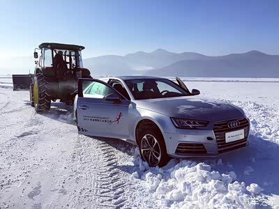 无奈被拖拖拉机