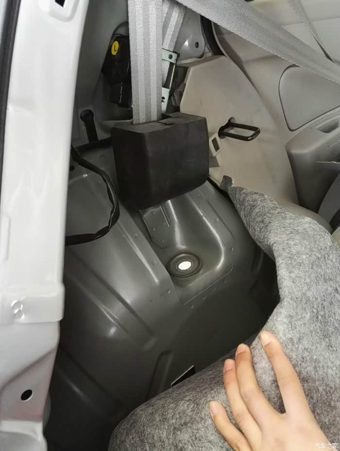 r30前横向稳定杆kyb前后避震论坛首装