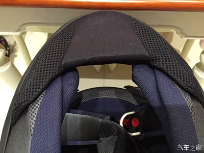 Shoei X12和Arai RX-7X的对比(多图)