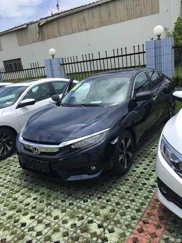 【图】朋友们暗金蓝都贴的什么颜色侧后膜,求图片一起研究_新思域论坛