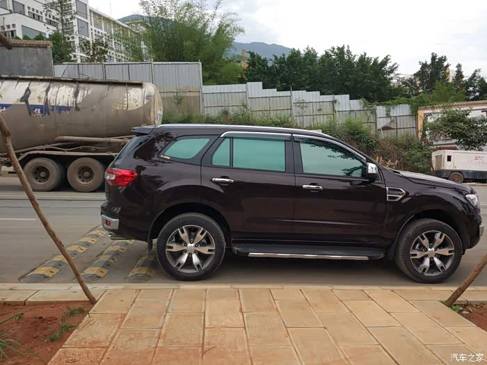 861 | 回复: 10 撼路者论坛 我想问20寸的轮毂只有旗舰才有吗?