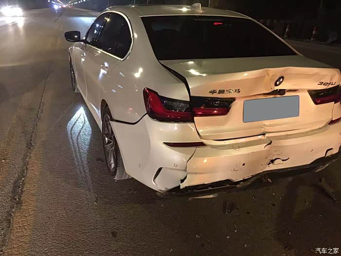 【图】一个月的新车,朋友借去开被追尾_宝马3系论坛_汽车之家论坛