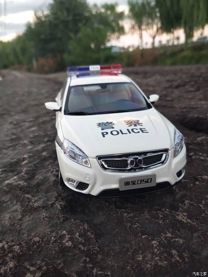 开着警车去游古桥