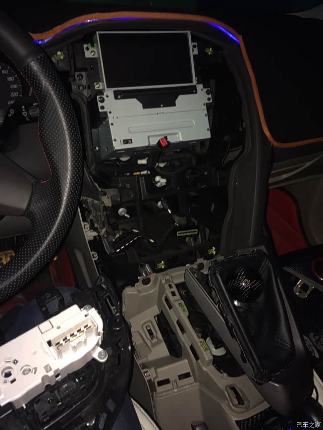 刚拆了全部中控,换了自己做的空调面板