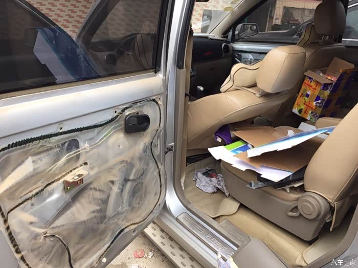 【图】圣诞节帮车车换个内饰_五菱宏光论坛_汽车之家论坛