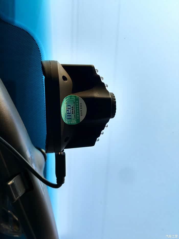 这老式行车记录仪谁会用