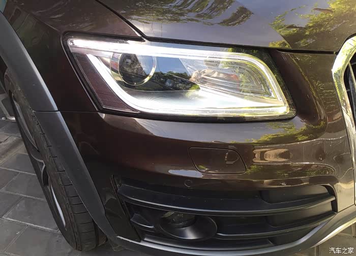 晚上灯,化正义使者,妖魔鬼怪无处容.