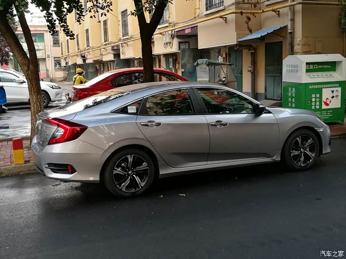 求思域各个颜色的侧面