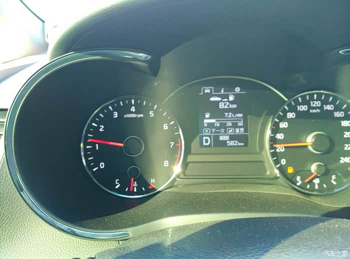 【图】油表这是怎么了?大家帮着看看_起亚k3/k3s论坛_汽车之家论坛