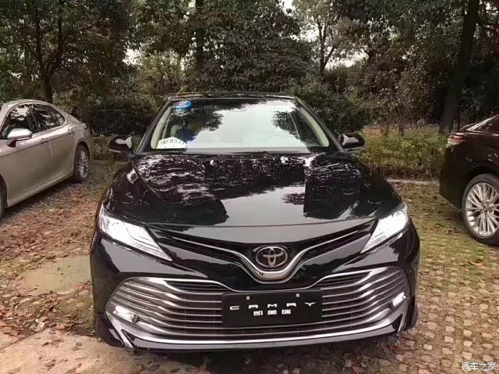 八代凯美瑞黑色25g豪华版图片