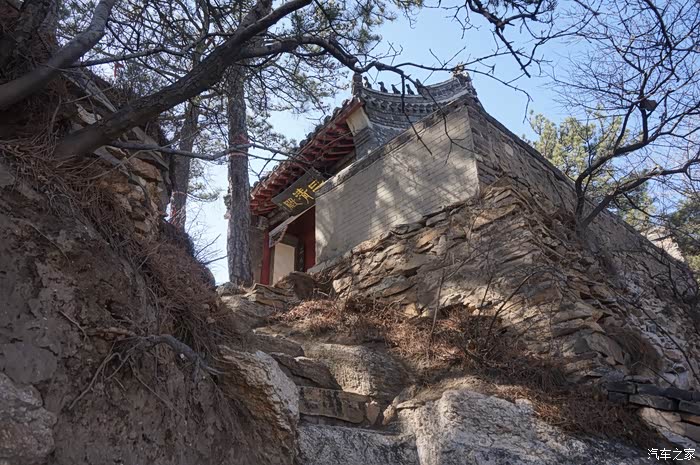 初春自驾游辽宁义县老爷岭