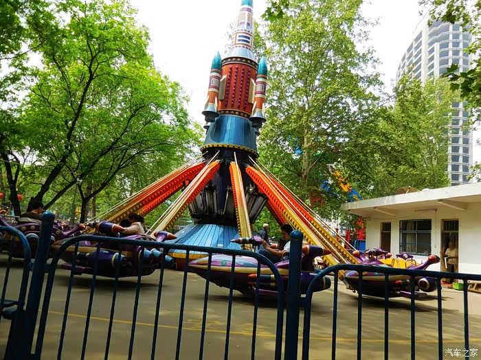 洛阳市王城公园赏牡丹