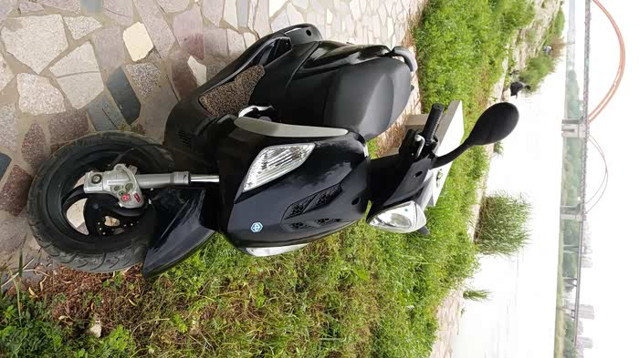 新手求教比亚乔fly125