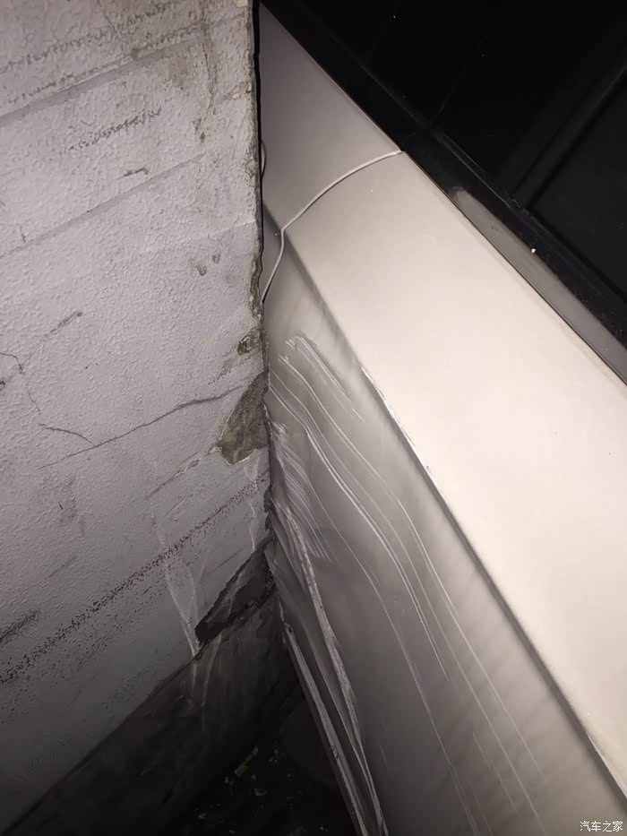 撞墙了大出血了