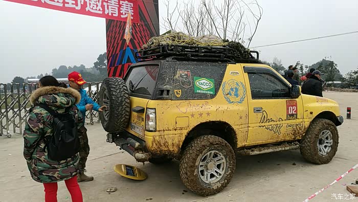 新车磨合兜风无意间遇到泸州场地越野邀请赛
