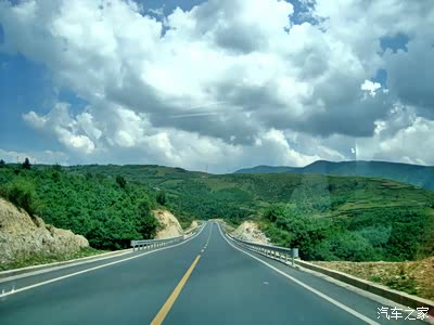 路行摄国道248线如此美景确实让人忍住掏出手机记录这刻美丽