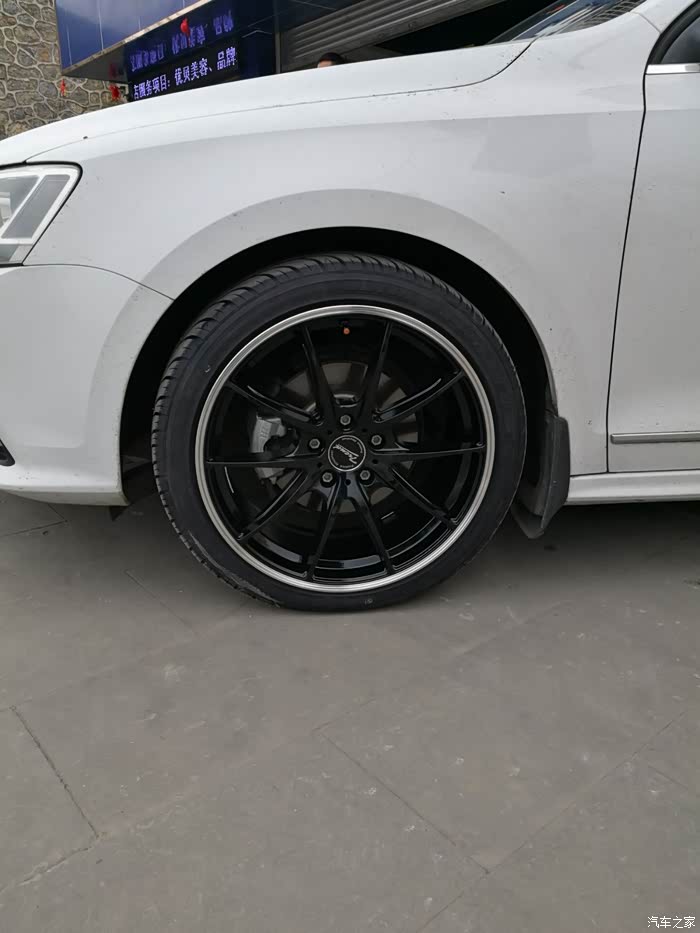 15款速腾16换18寸轮毂