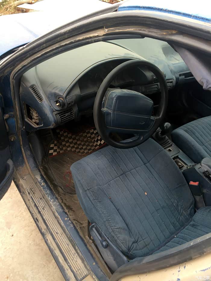 一辆美系老车美国地产雪佛兰科西嘉探索老车记