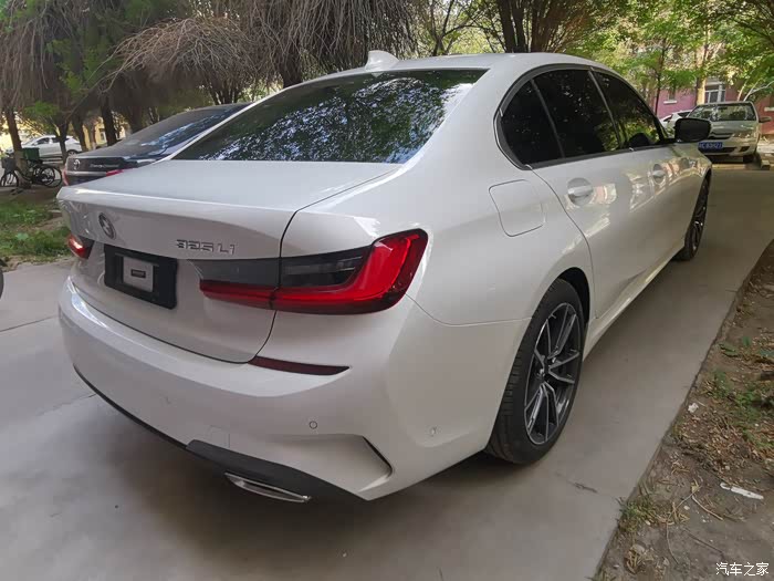 新三系325li提车作业!赞