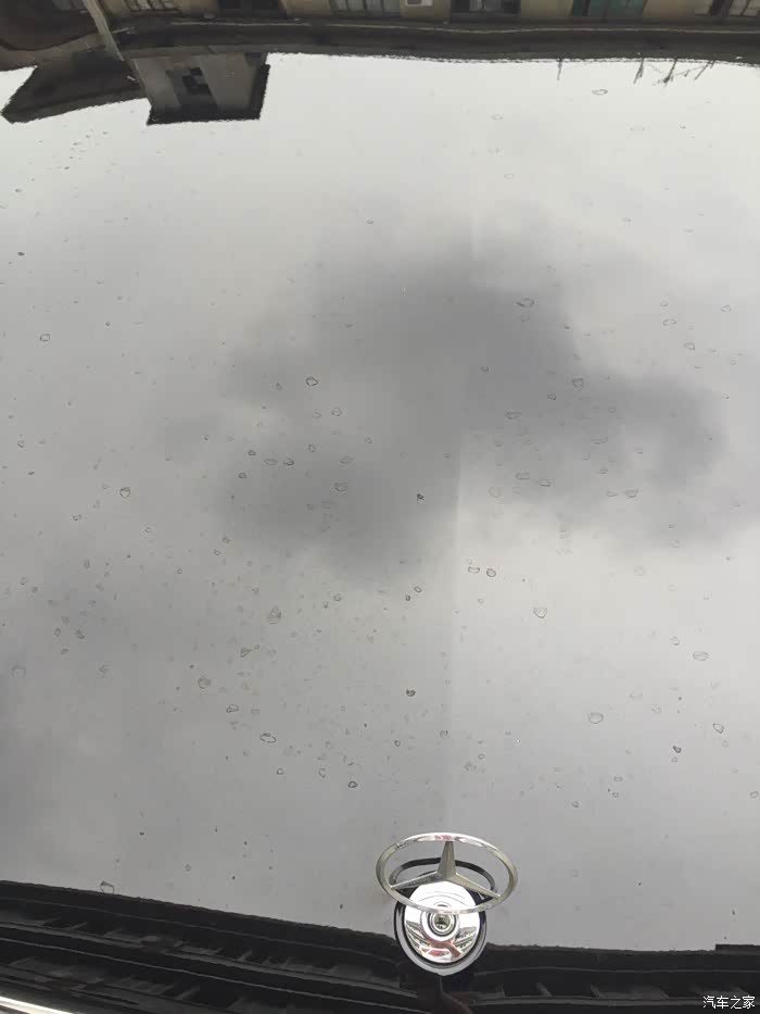 车漆上的水渍除不掉