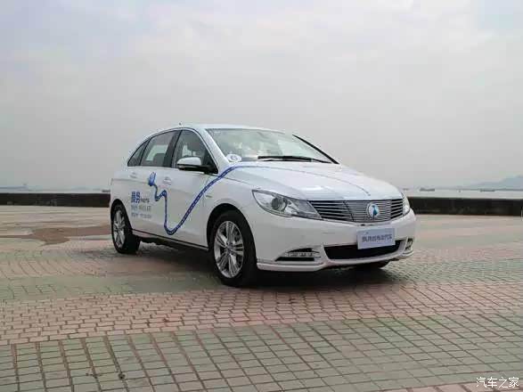 体验中德"混血儿"腾势纯电动车:续航超300km 表现不错