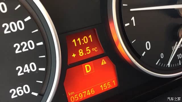 档位现实边上的感叹号是不是故障灯