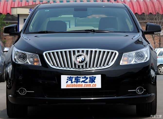 本人欲购置2012款君越2.4l豪雅版,请有经验的前辈指点一二.