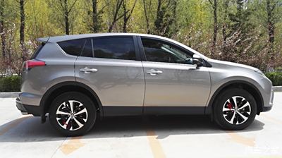 rav4荣放2.0酷感灰舒适版提车作业