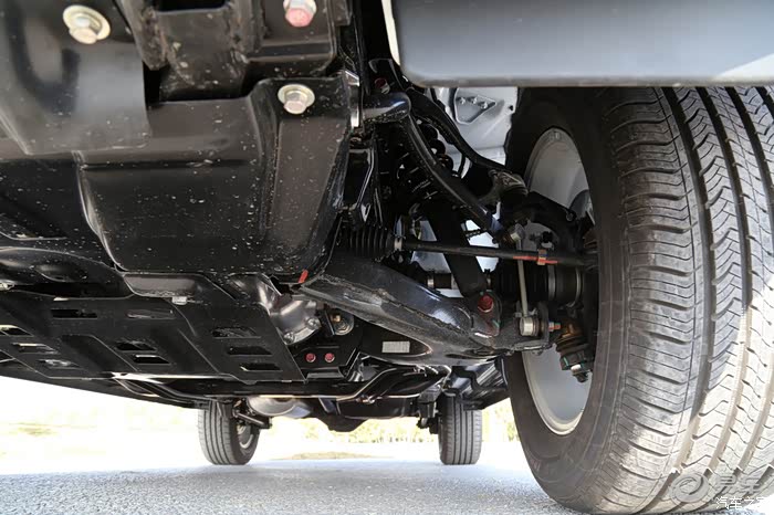 【图】简配了,双叉臂改成双横臂了_五十铃mu-x牧游侠论坛_汽车之家