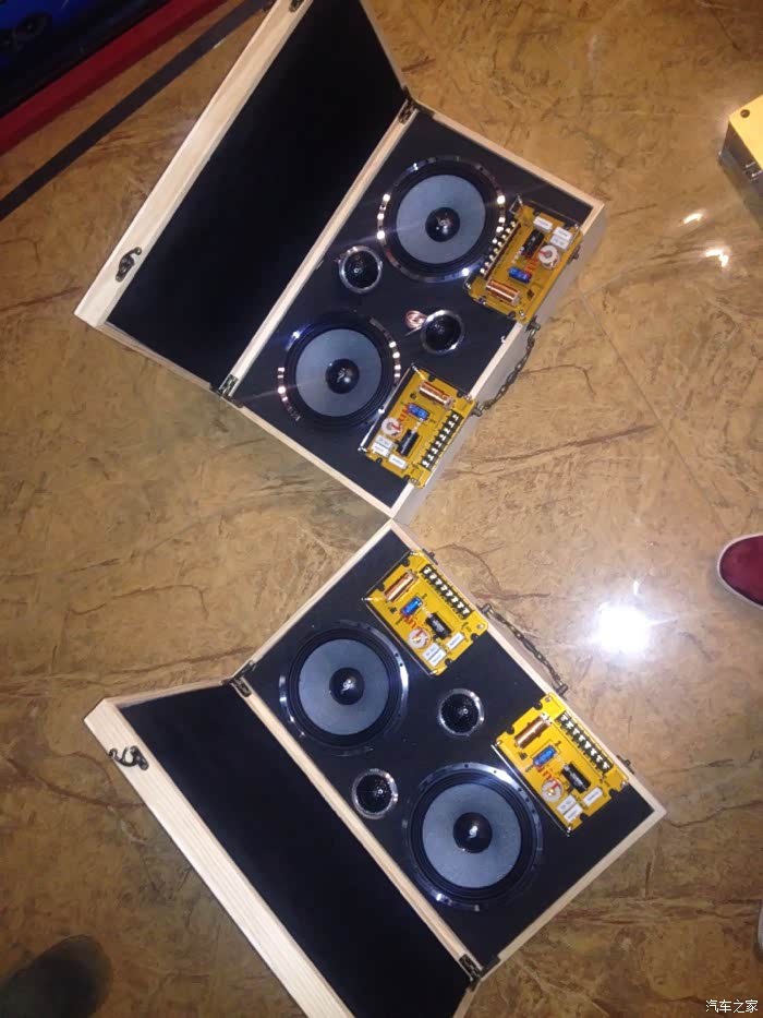 锐志改人声诗琴音响全车隔音效果非常好