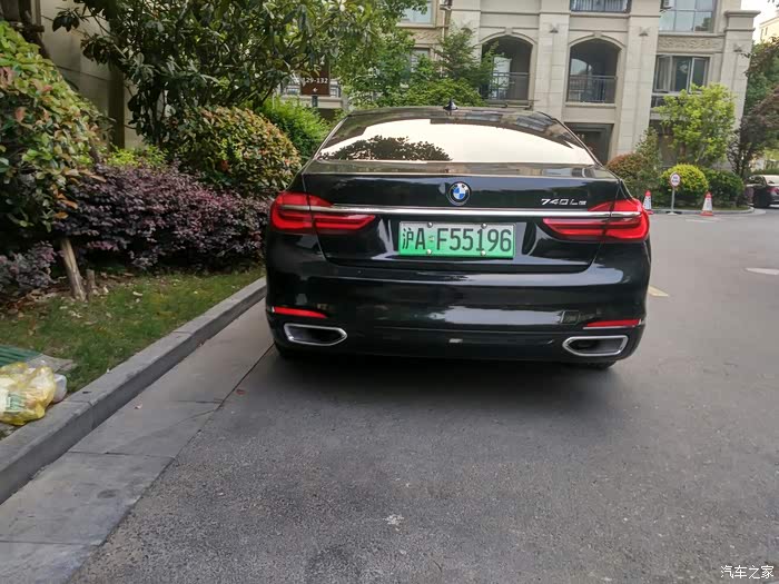 绿牌宝马740送沪牌
