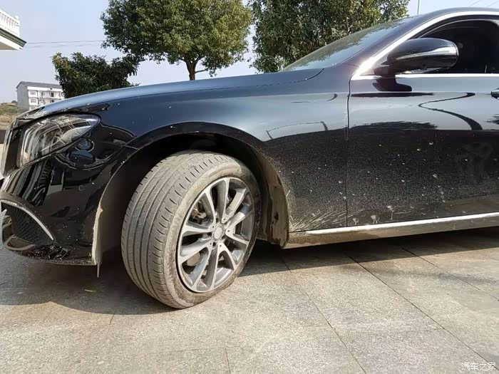 今天又爆胎了第四个胎了才八千公里两个多月